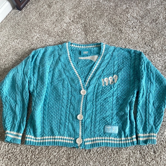 TAYLOR SWIFT 1989 CARDIGAN XS/SM